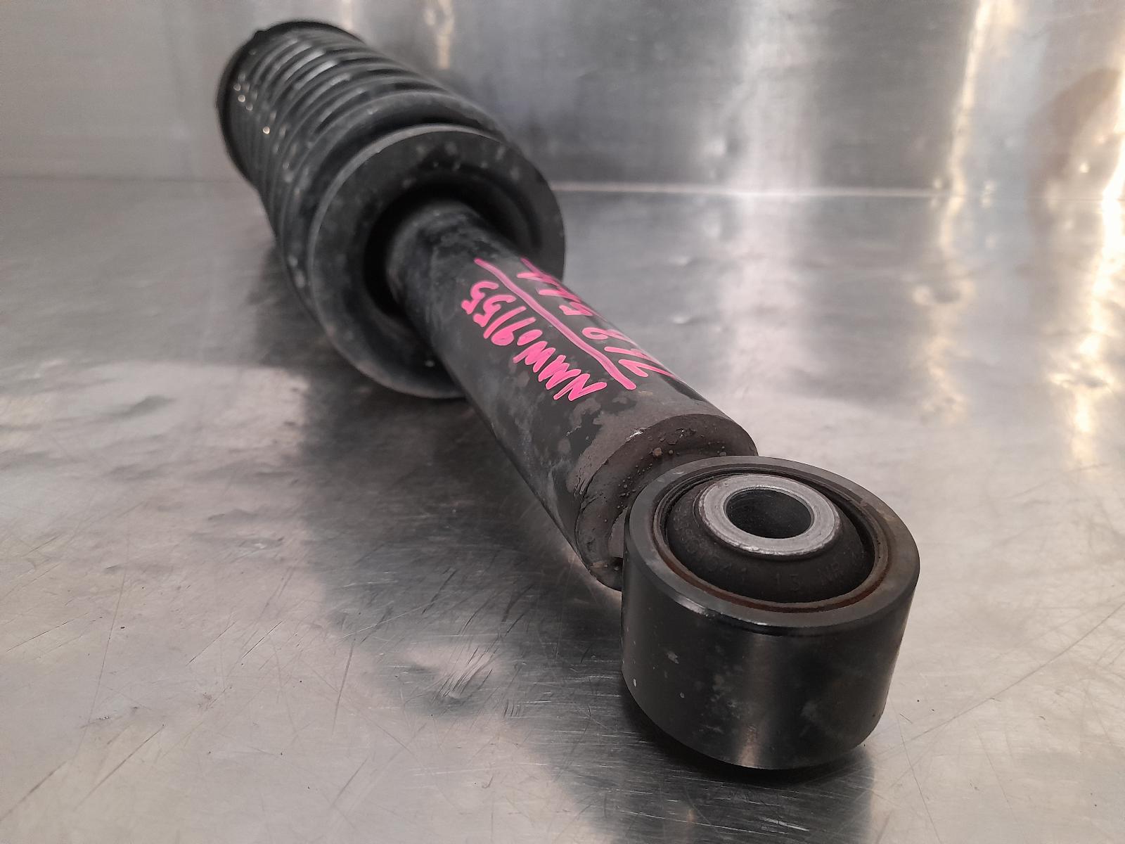 View Auto part Left Front Strut Ldv T60 2022