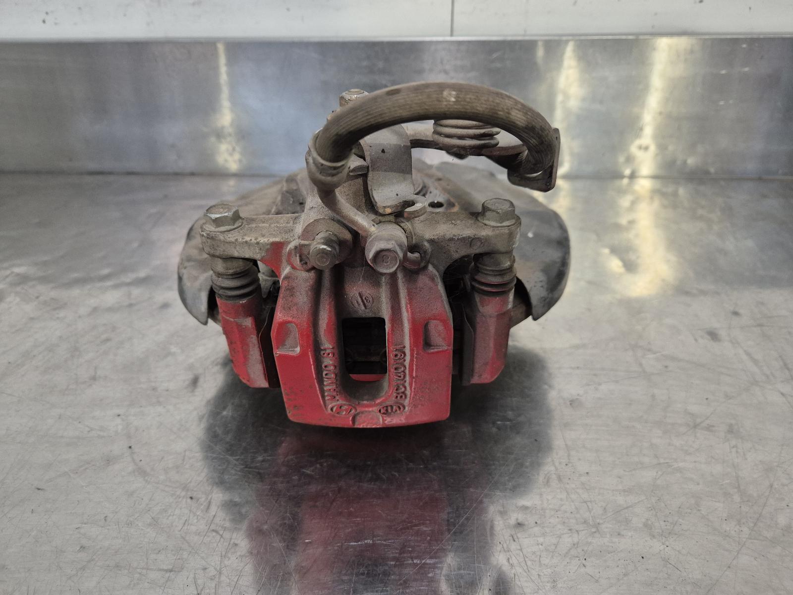 View Auto part Left Rear Hub Assembly Hyundai Elantra 2017