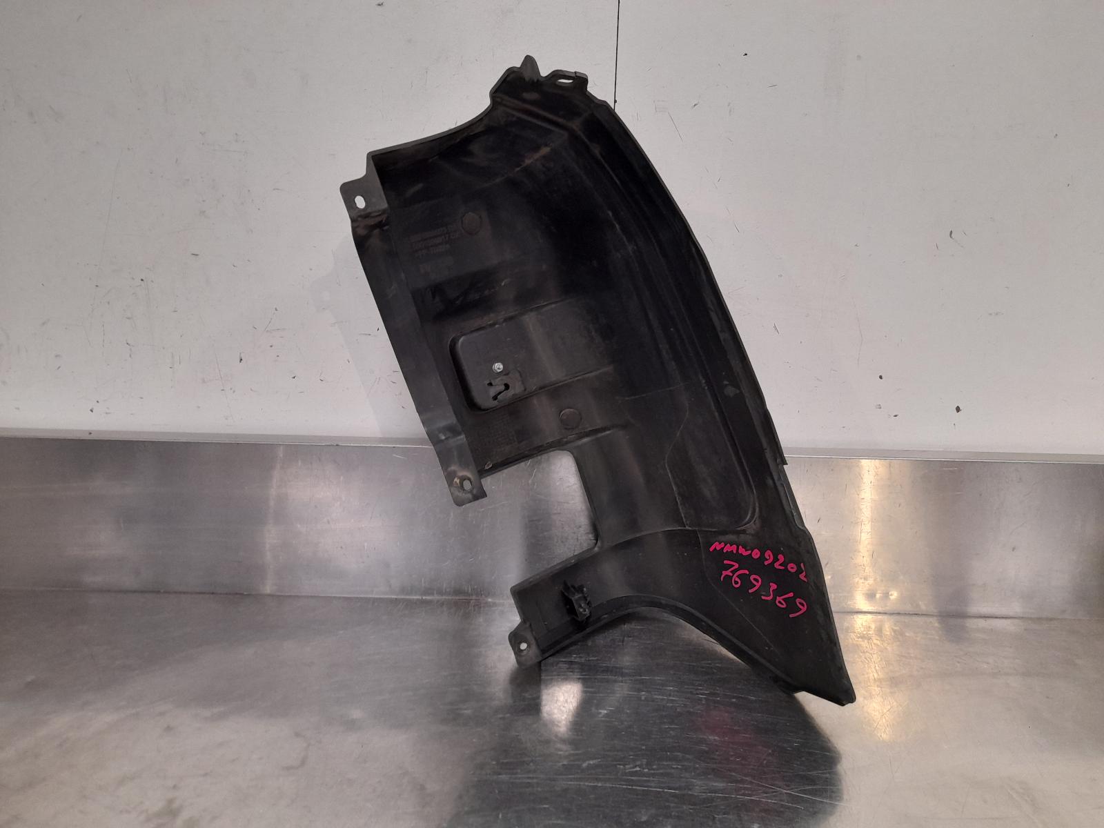 View Auto part Rear Bumper Iveco Daily 2022