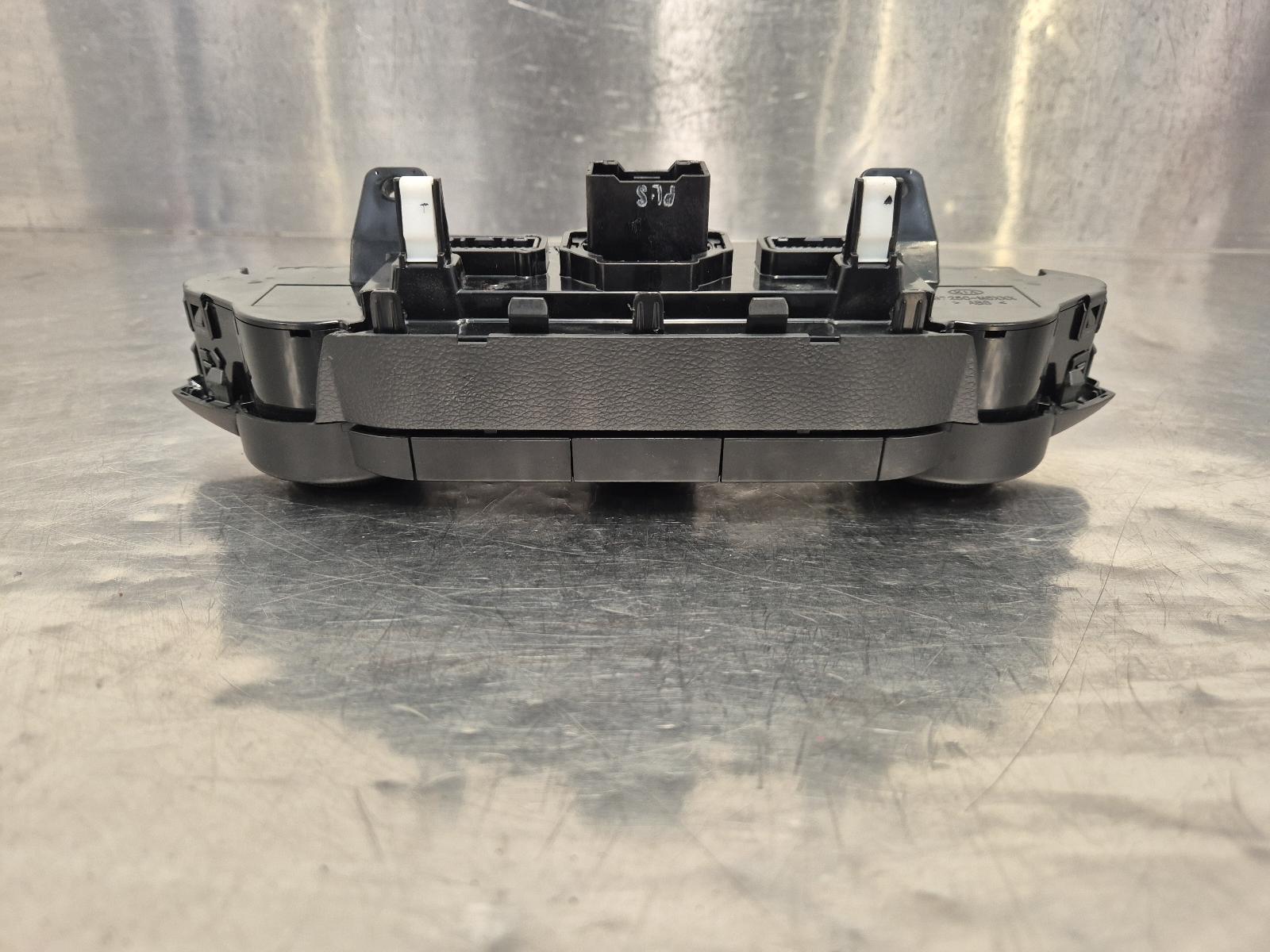 View Auto part Heater/Ac Controls Kia Cerato 2020