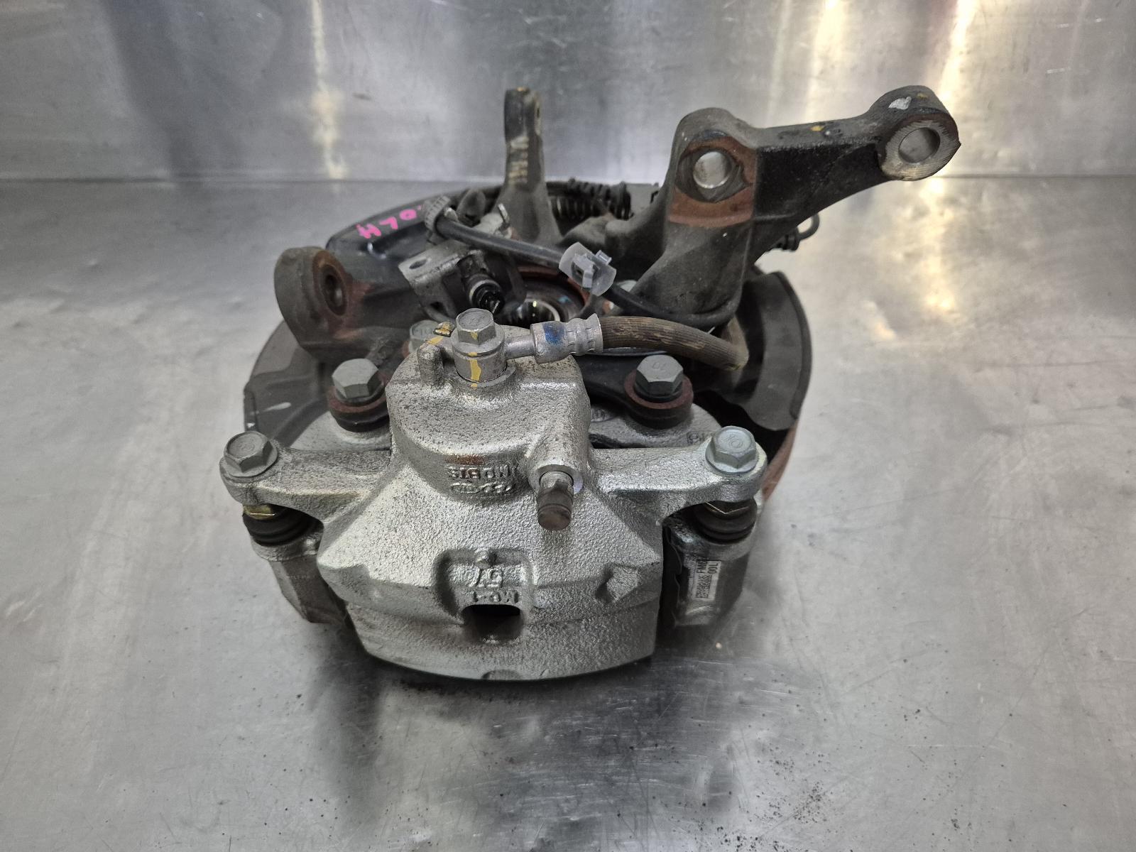View Auto part Left Front Hub Assembly Kia Cerato 2020
