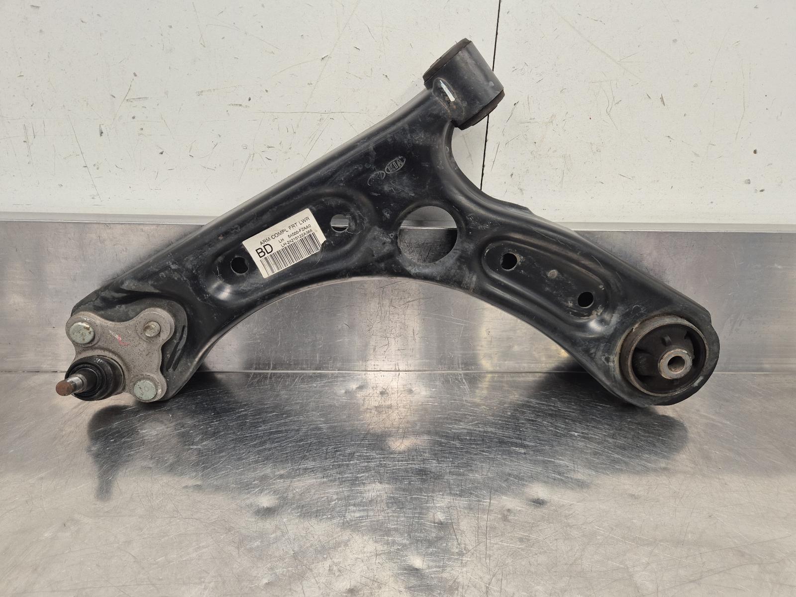 View Auto part Left Front Lower Control Arm Kia Cerato 2020