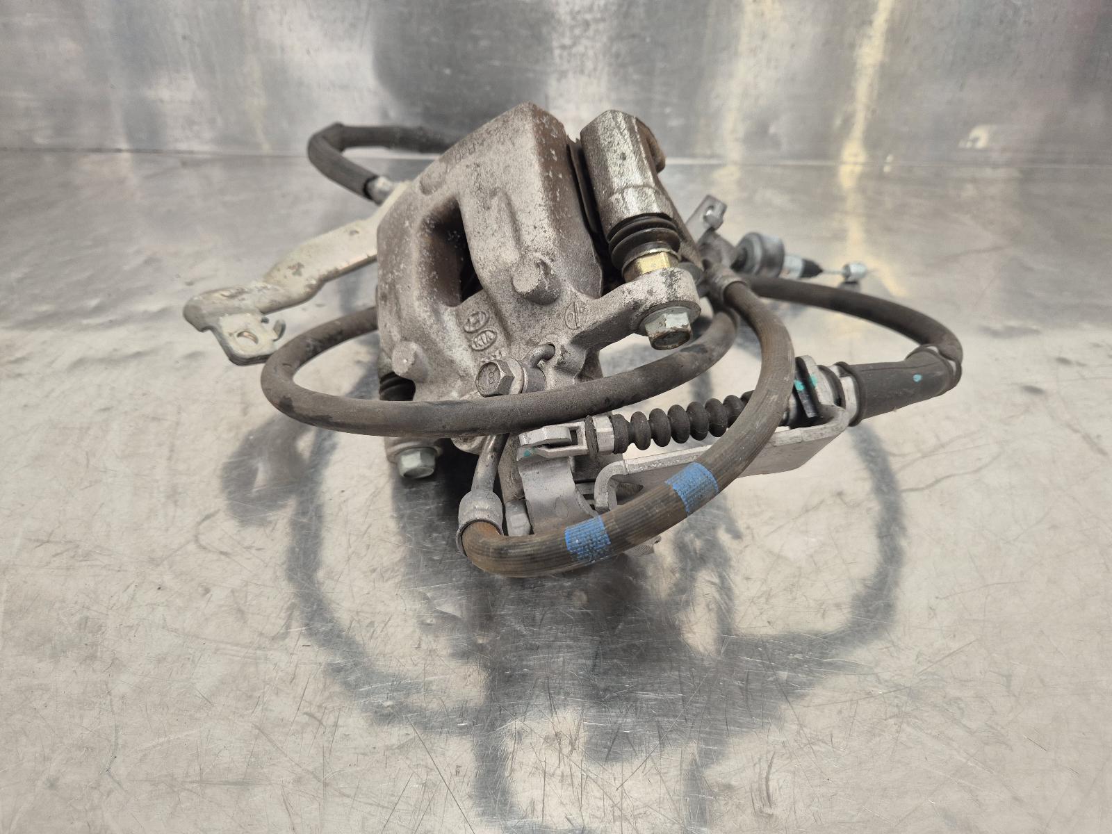 View Auto part Caliper Kia Cerato 2020