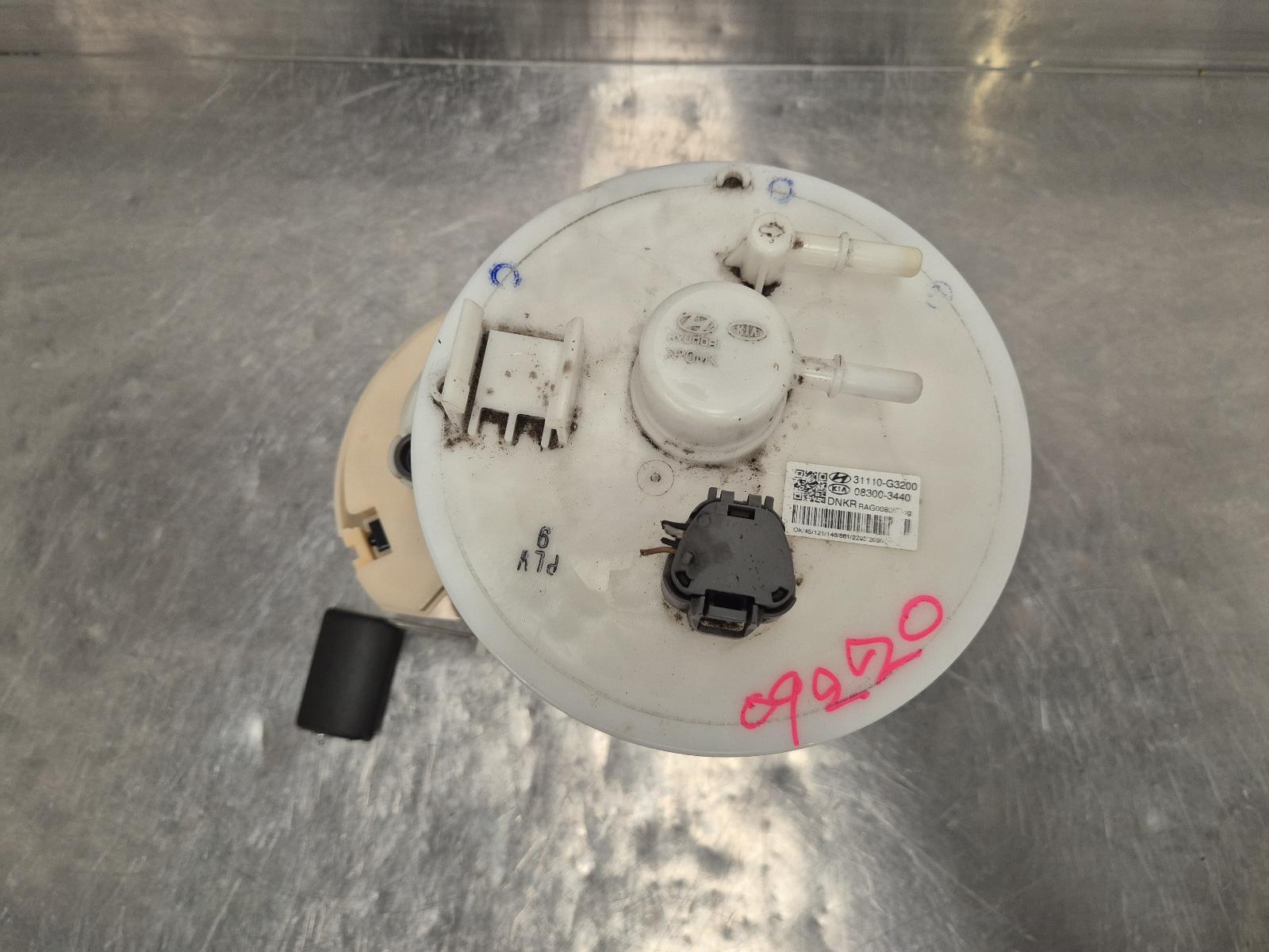View Auto part Fuel Pump Kia Cerato 2020