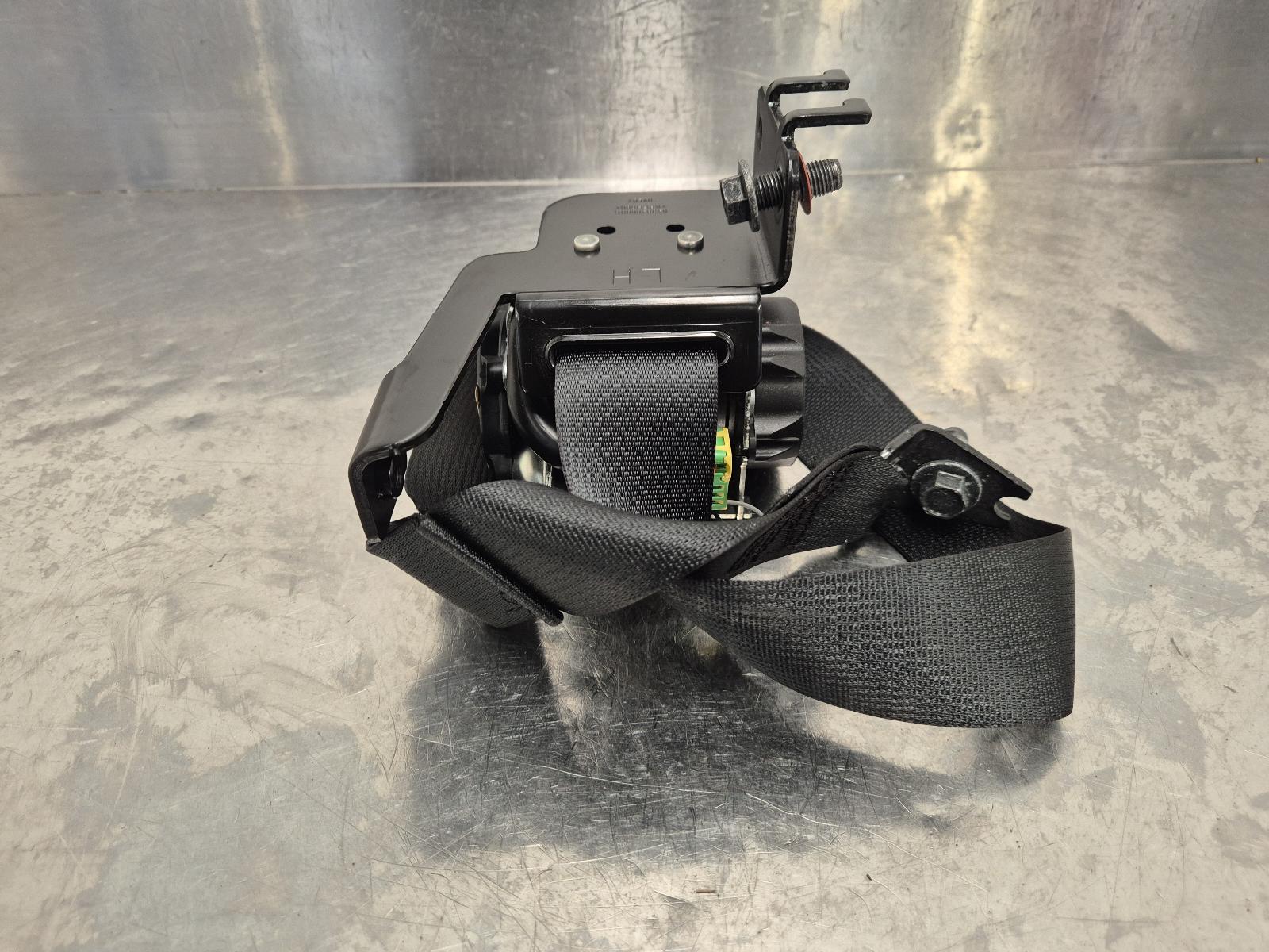 View Auto part Seatbelt/Stalk Kia Cerato 2020