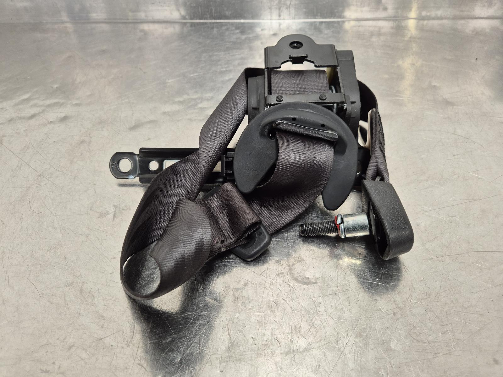 2022 Ldv G10 Seatbelt/Stalk View Auto part Seatbelt/Stalk Ldv G10 2022