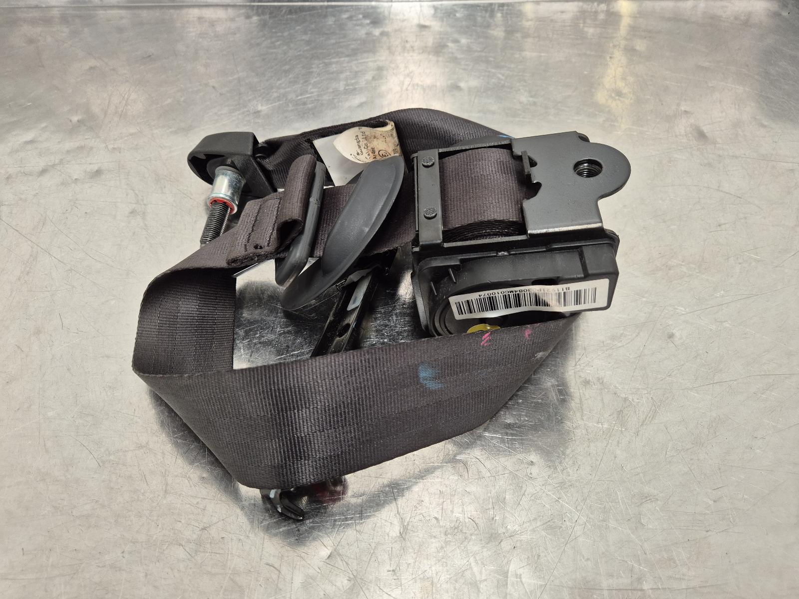 2022 Ldv G10 Seatbelt/Stalk View Auto part Seatbelt/Stalk Ldv G10 2022