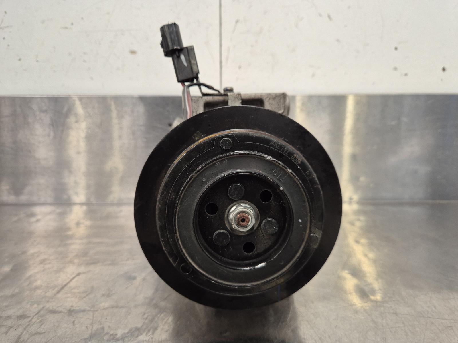 View Auto part A/C Compressor Ldv G10 2022