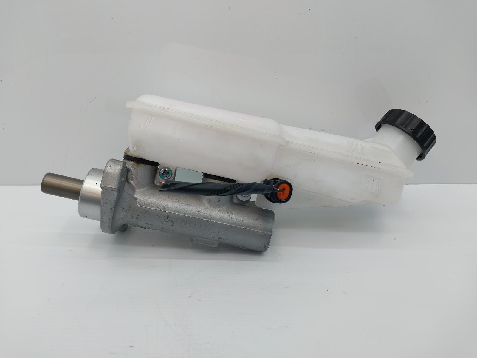 2022 Ldv G10 Master Cylinder View Auto part Master Cylinder Ldv G10 2022