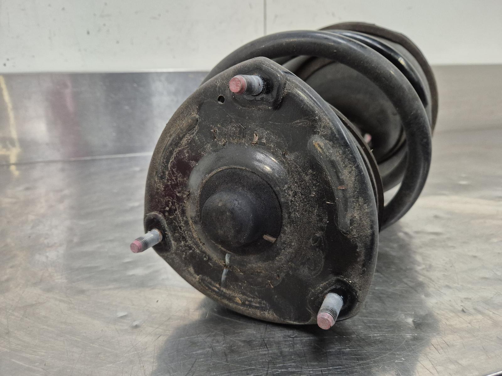 View Auto part Left Front Strut Ldv G10 2022