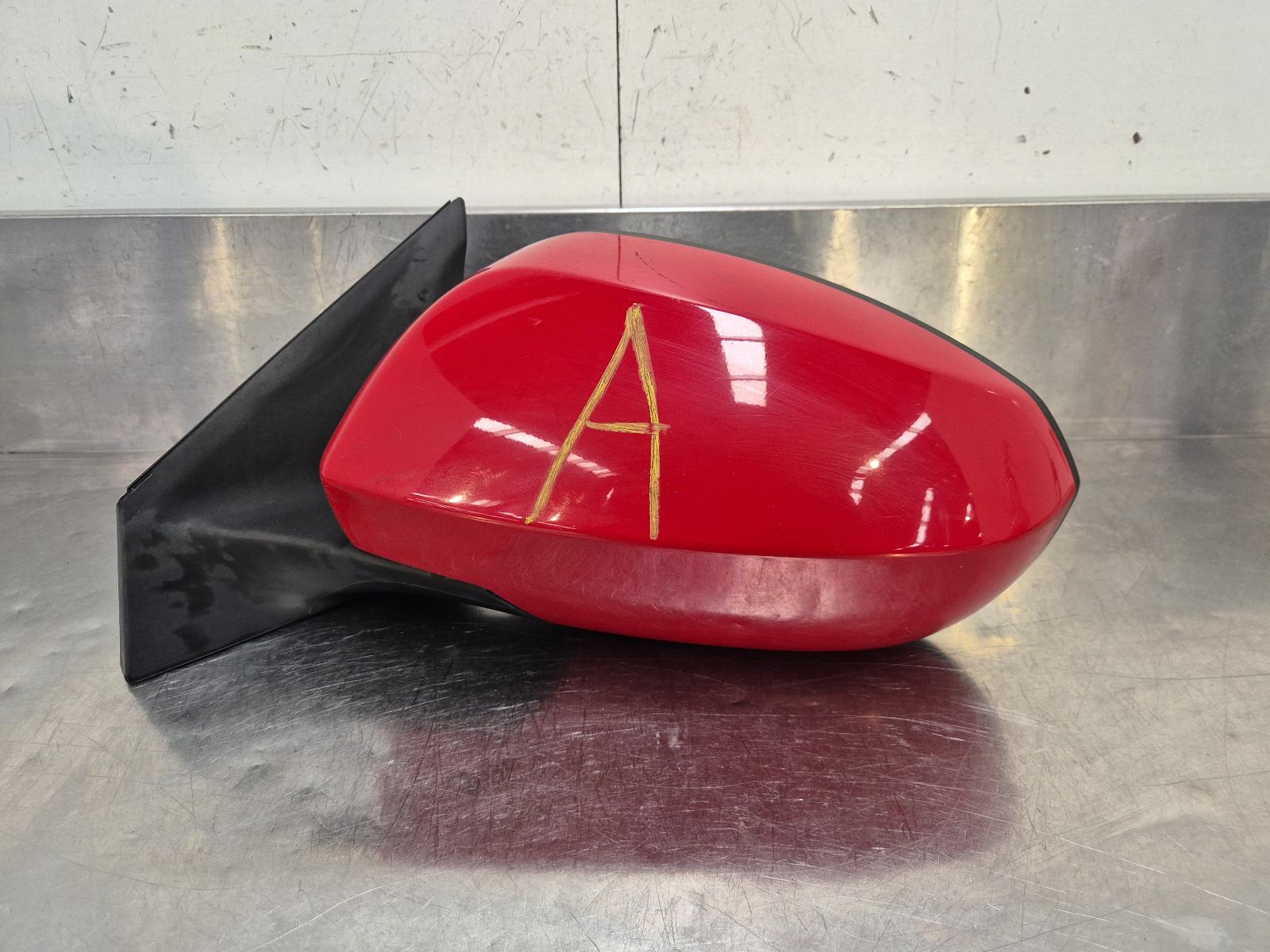 2013 Suzuki Kizashi Left Door Mirror View Auto part Left Door Mirror Suzuki Kizashi 2013