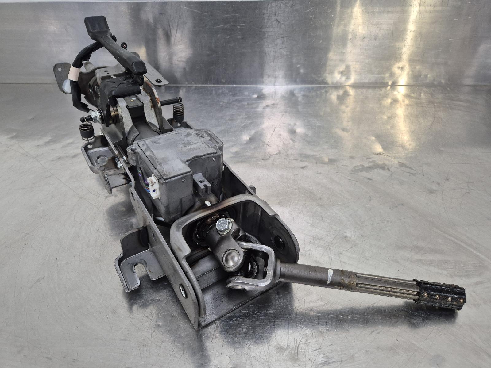 2013 Suzuki Kizashi Steering Column View Auto part Steering Column Suzuki Kizashi 2013