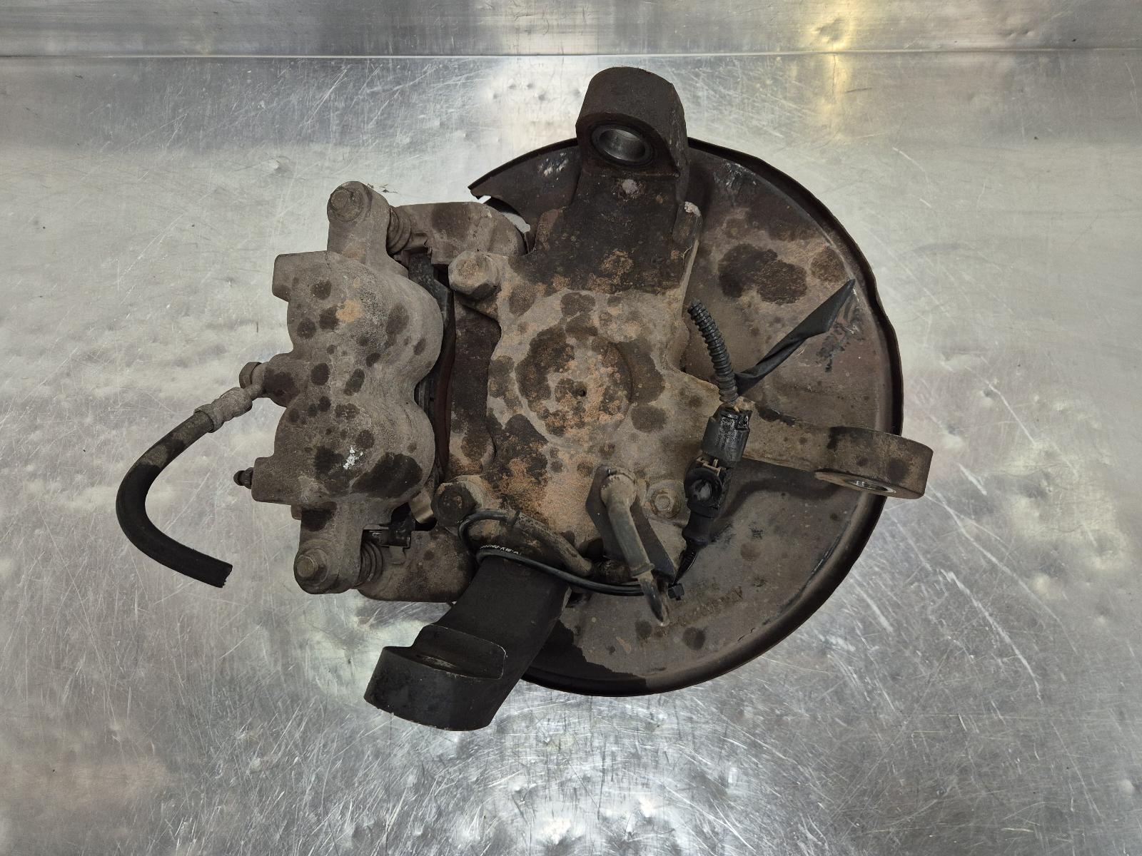 View Auto part Right Front Hub Assembly Great Wall V200/v240 2012