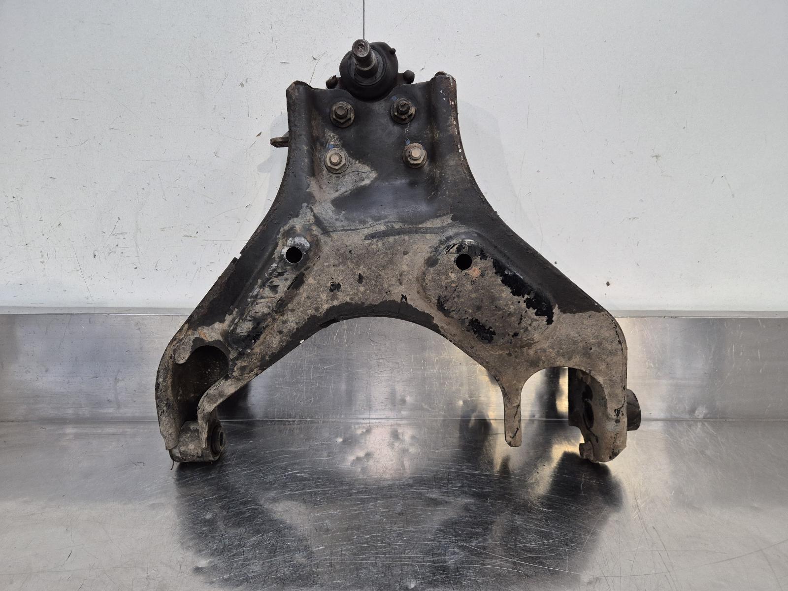 View Auto part Left Front Lower Control Arm Great Wall V200/v240 2012