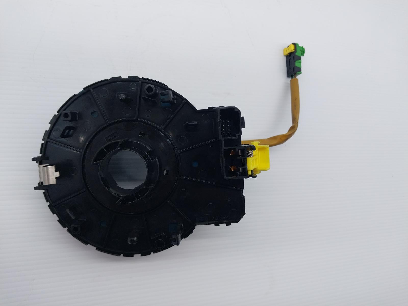 View Auto part Airbag Module/Sensor Hyundai Iload/imax 2014