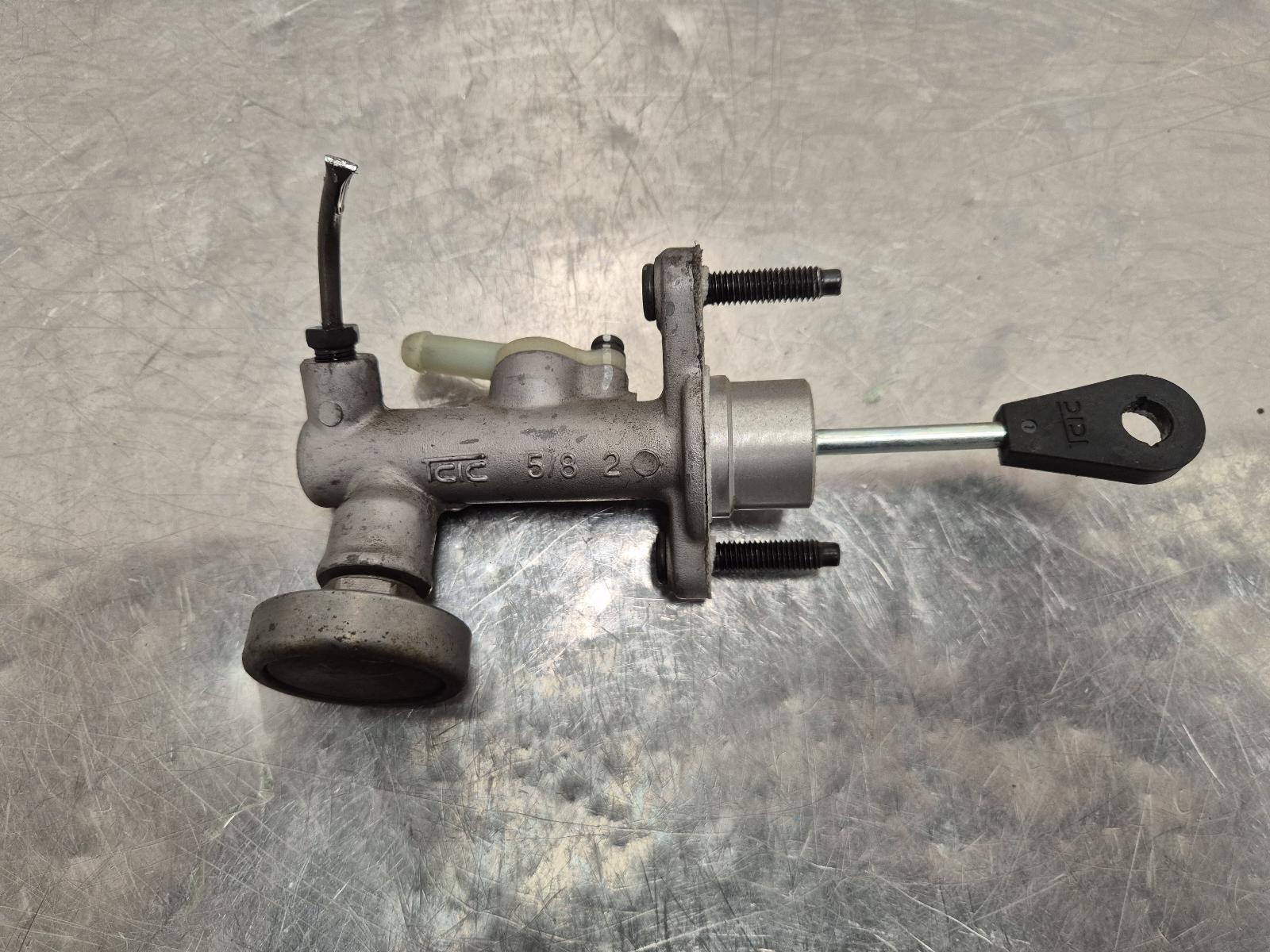 2014 Hyundai Iload/imax Pedal Assembly View Auto part Pedal Assembly Hyundai Iload/imax 2014