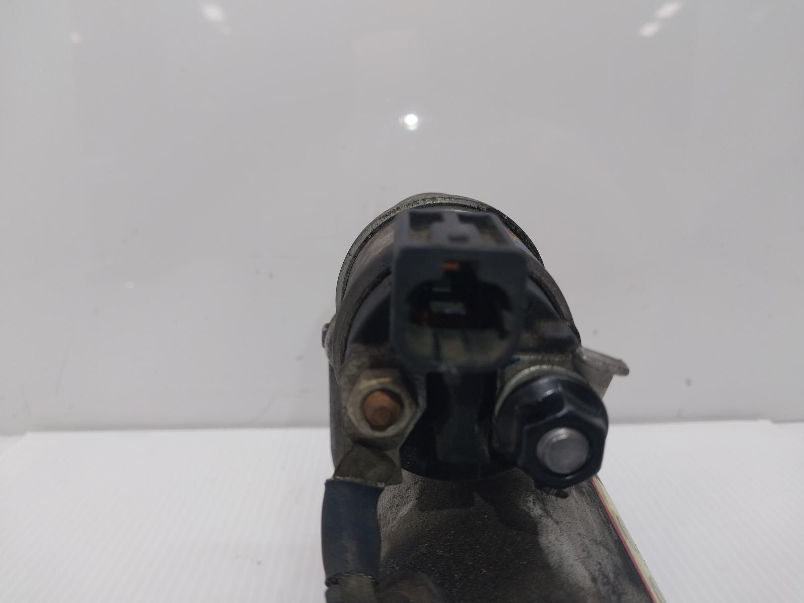2014 Hyundai Iload/imax Starter View Auto part Starter Hyundai Iload/imax 2014
