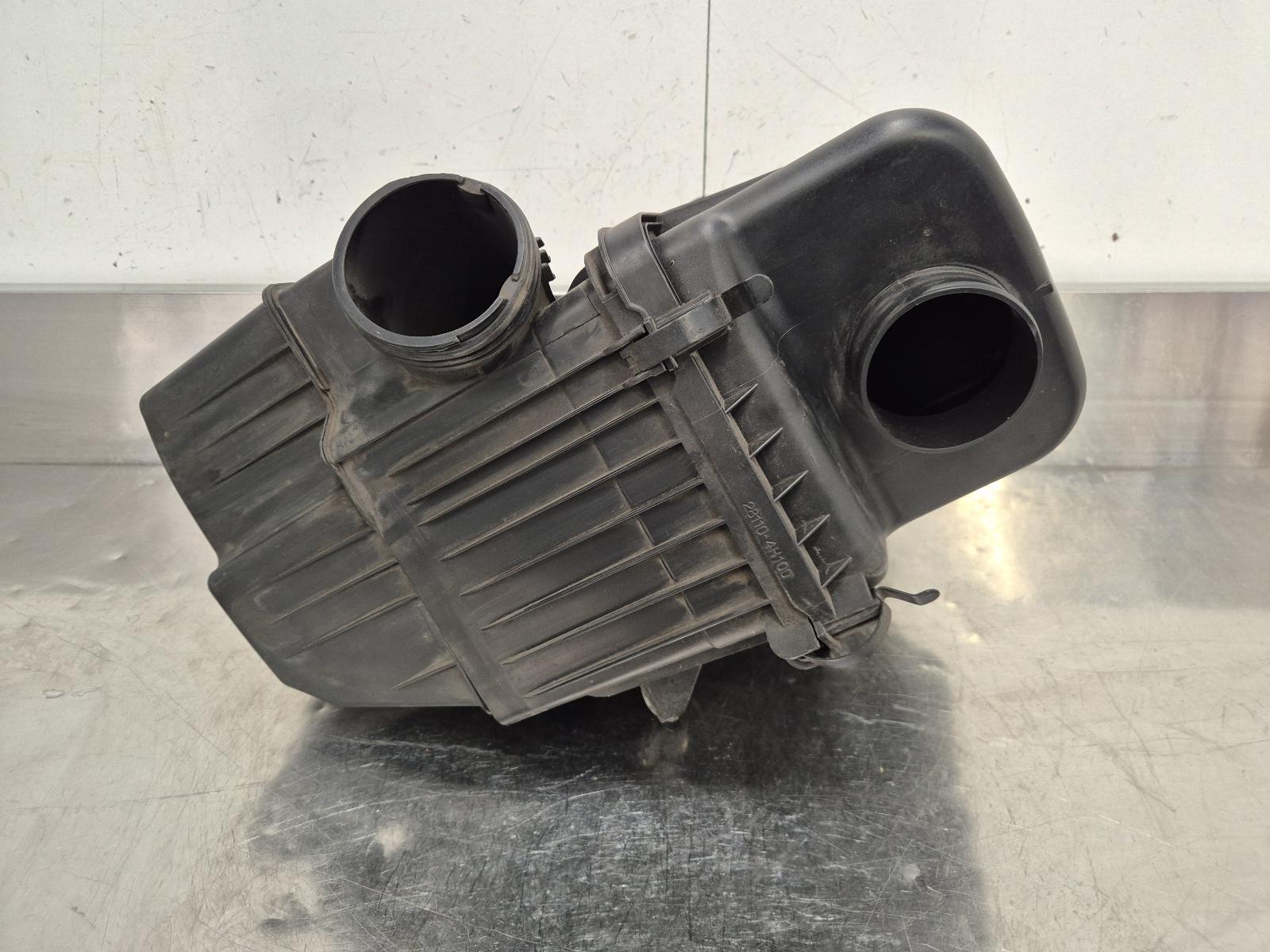2014 Hyundai Iload/imax Air Cleaner/Box View Auto part Air Cleaner/Box Hyundai Iload/imax 2014