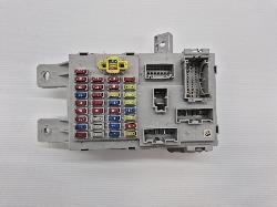 View Auto part Fuse Box Hyundai Iload/imax 2014