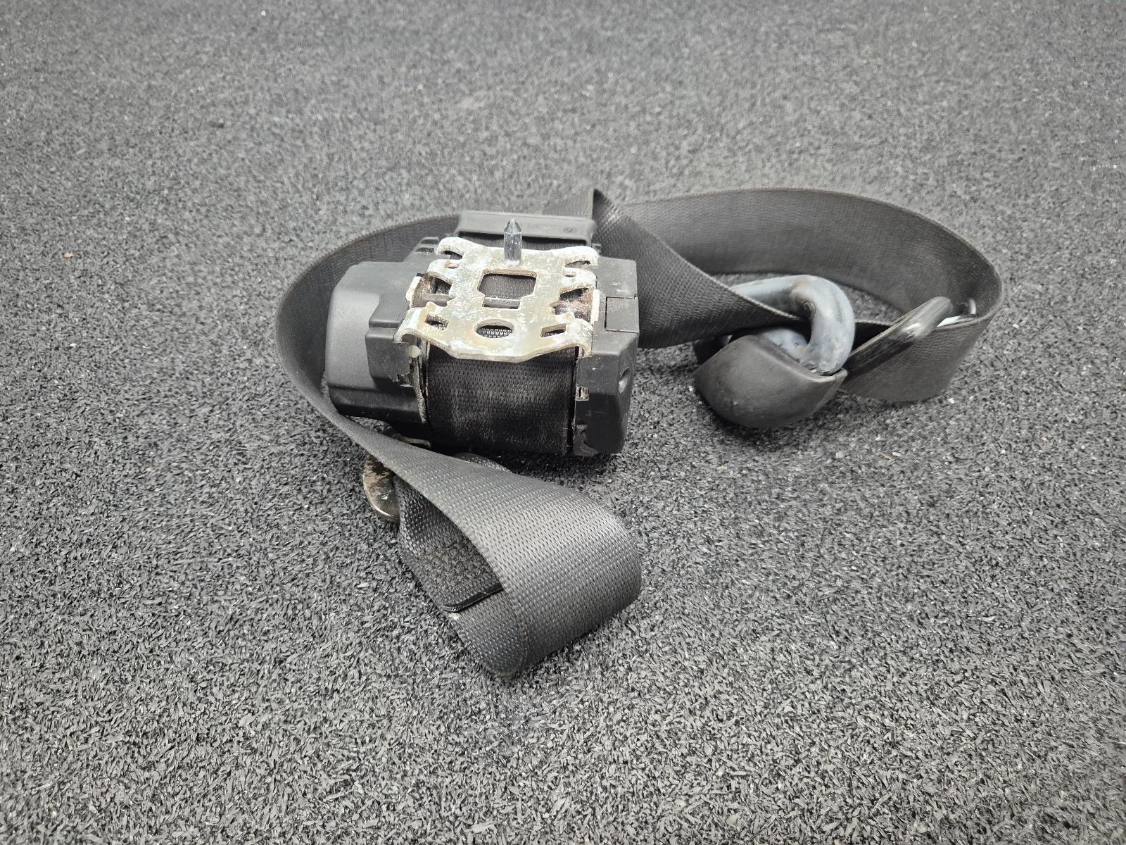 View Auto part Seatbelt/Stalk Porsche Boxster 1998