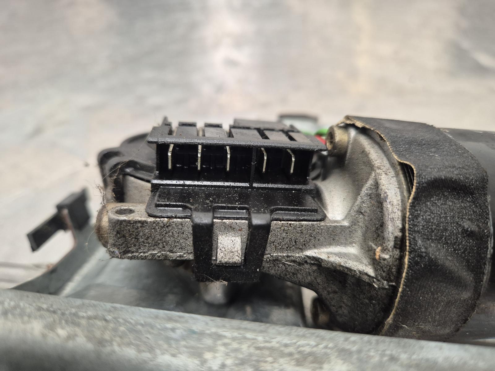 1998 Porsche Boxster Wiper Motor View Auto part Wiper Motor Porsche Boxster 1998