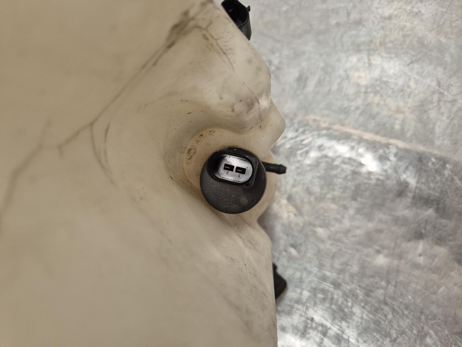 1998 Porsche Boxster Washer Bottle View Auto part Washer Bottle Porsche Boxster 1998