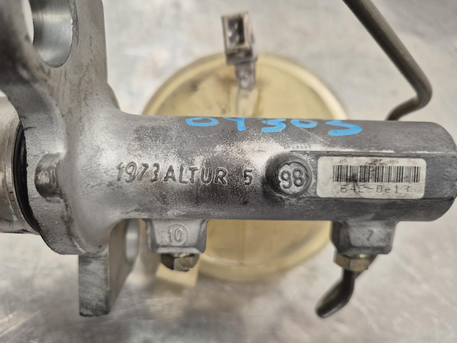 1998 Porsche Boxster Master Cylinder View Auto part Master Cylinder Porsche Boxster 1998