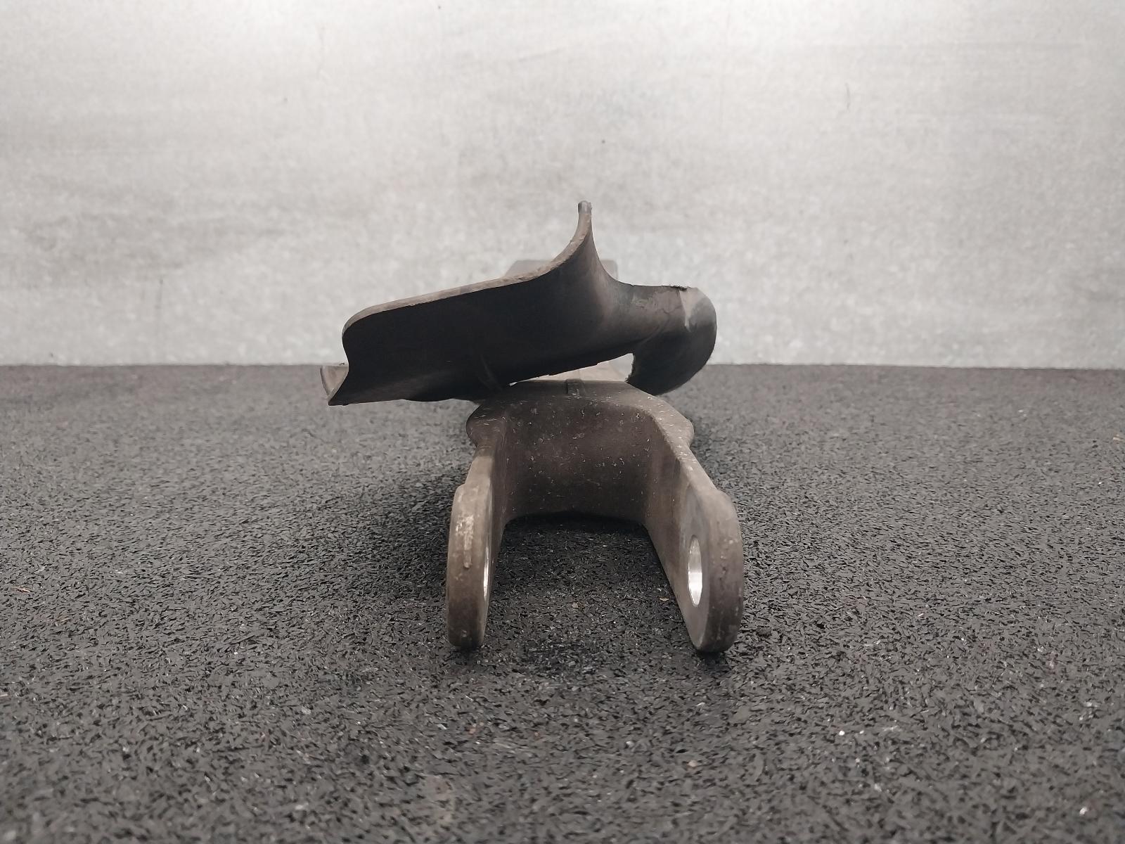 1998 Porsche Boxster Right Front Lower Control Arm View Auto part Right Front Lower Control Arm Porsche Boxster 1998