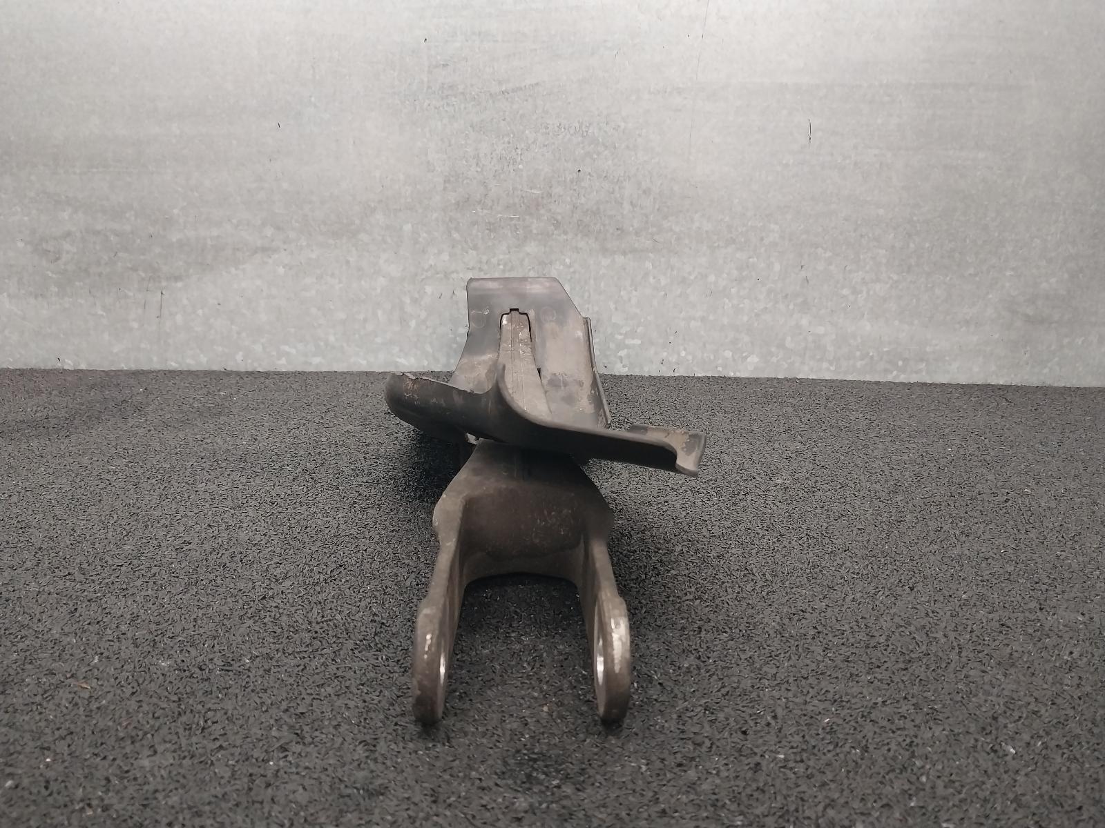 View Auto part Left Front Lower Control Arm Porsche Boxster 1998