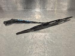 View Auto part Wiper Arm Porsche Boxster 1998