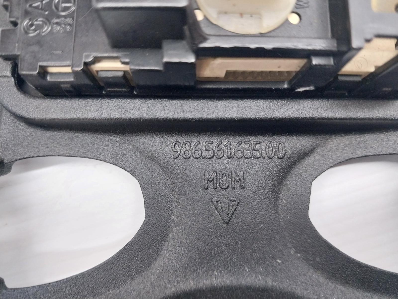 View Auto part Courtesy Light Porsche Boxster 1998