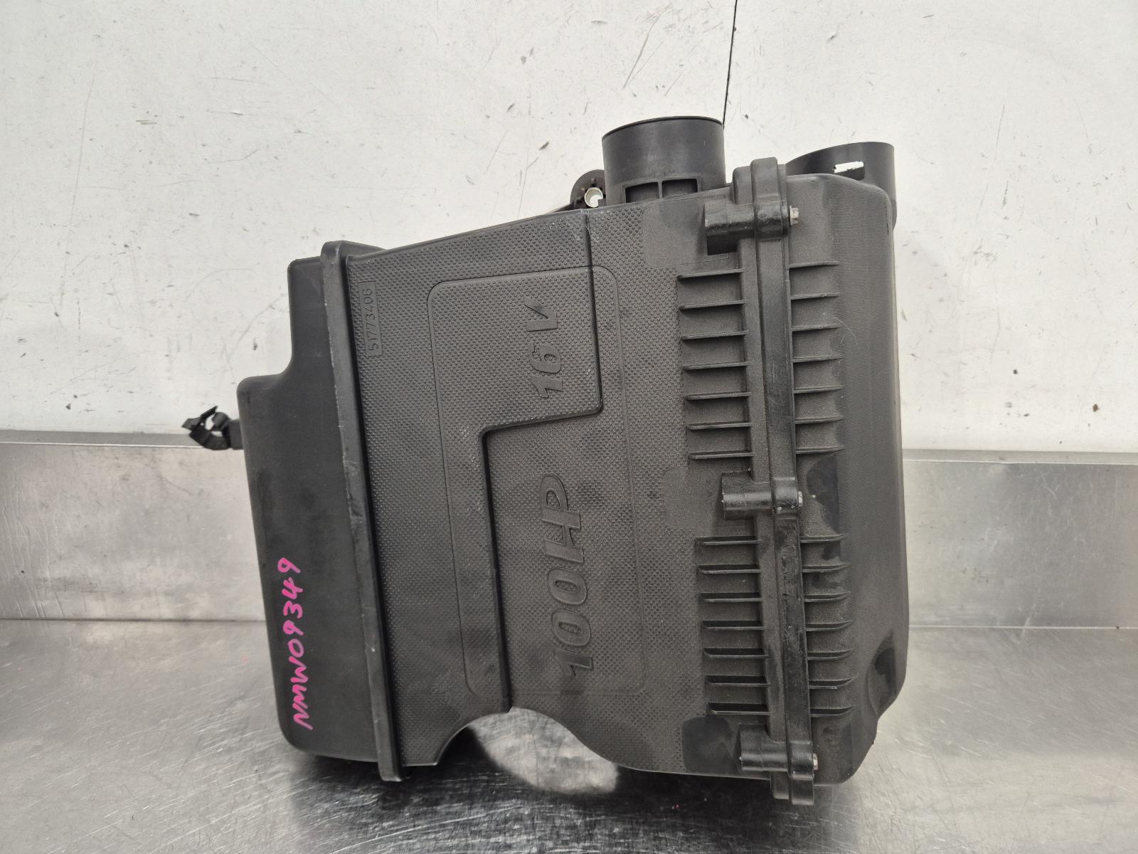 View Auto part Air Cleaner/Box Fiat 500 2015