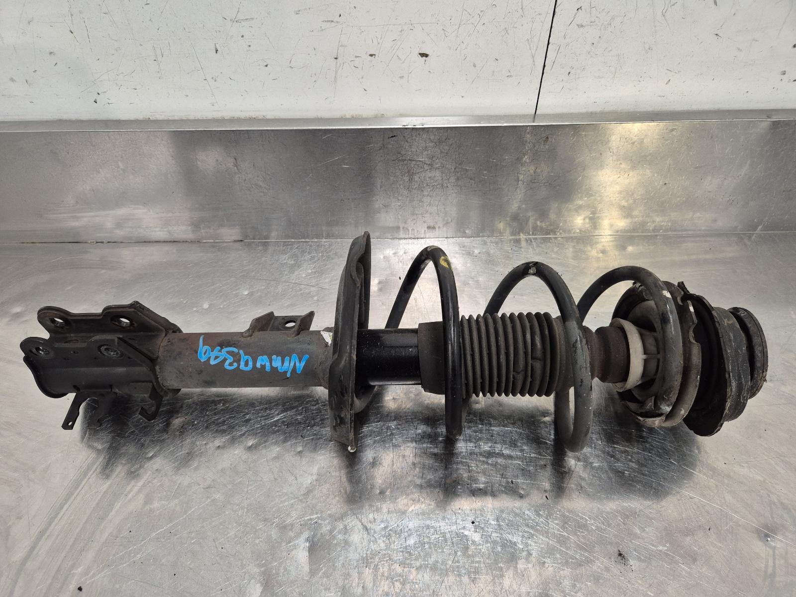 View Auto part Right Front Strut Fiat 500 2015