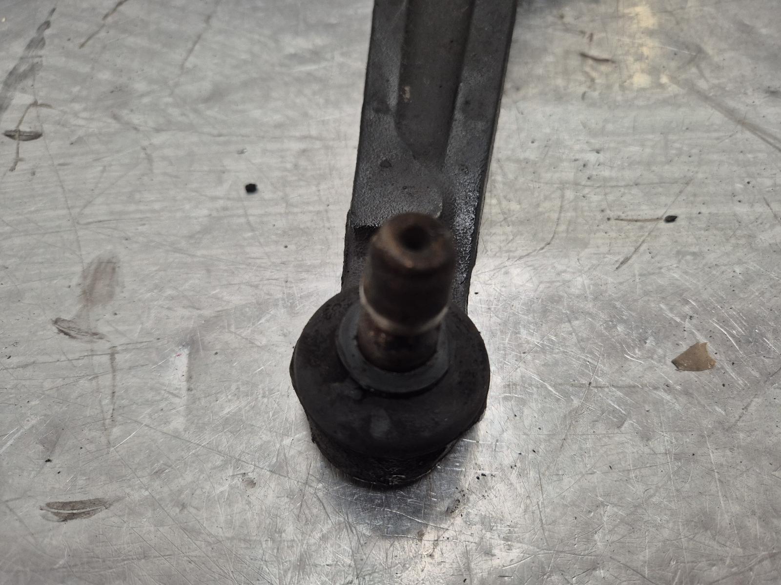 View Auto part Left Front Lower Control Arm Fiat 500 2015