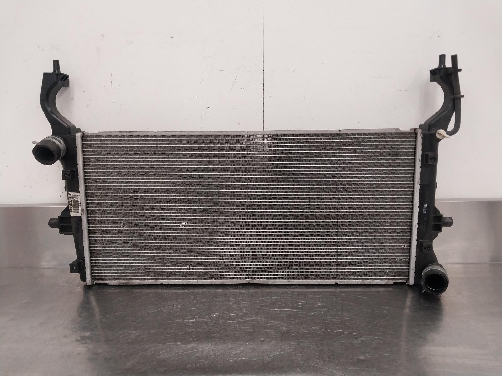 View Auto part Radiator Hyundai I30 2019