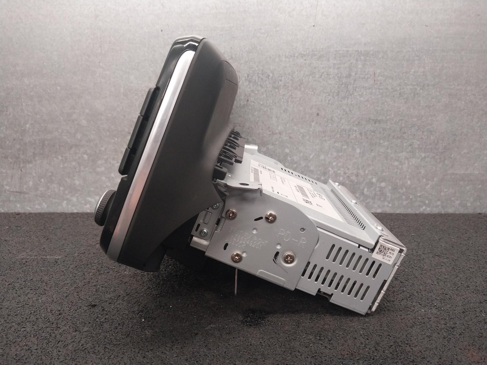 View Auto part Radio/Cd/Dvd/Sat/Tv Hyundai I30 2019