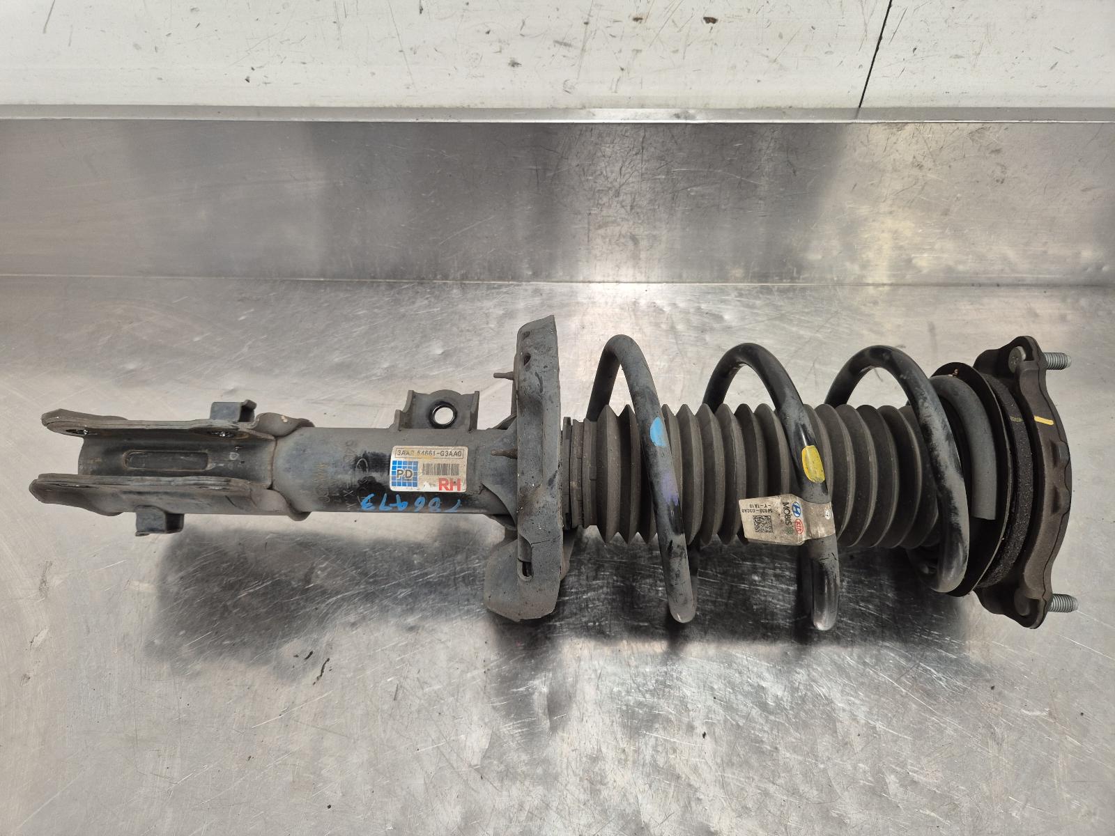 2019 Hyundai I30 Right Front Strut View Auto part Right Front Strut Hyundai I30 2019