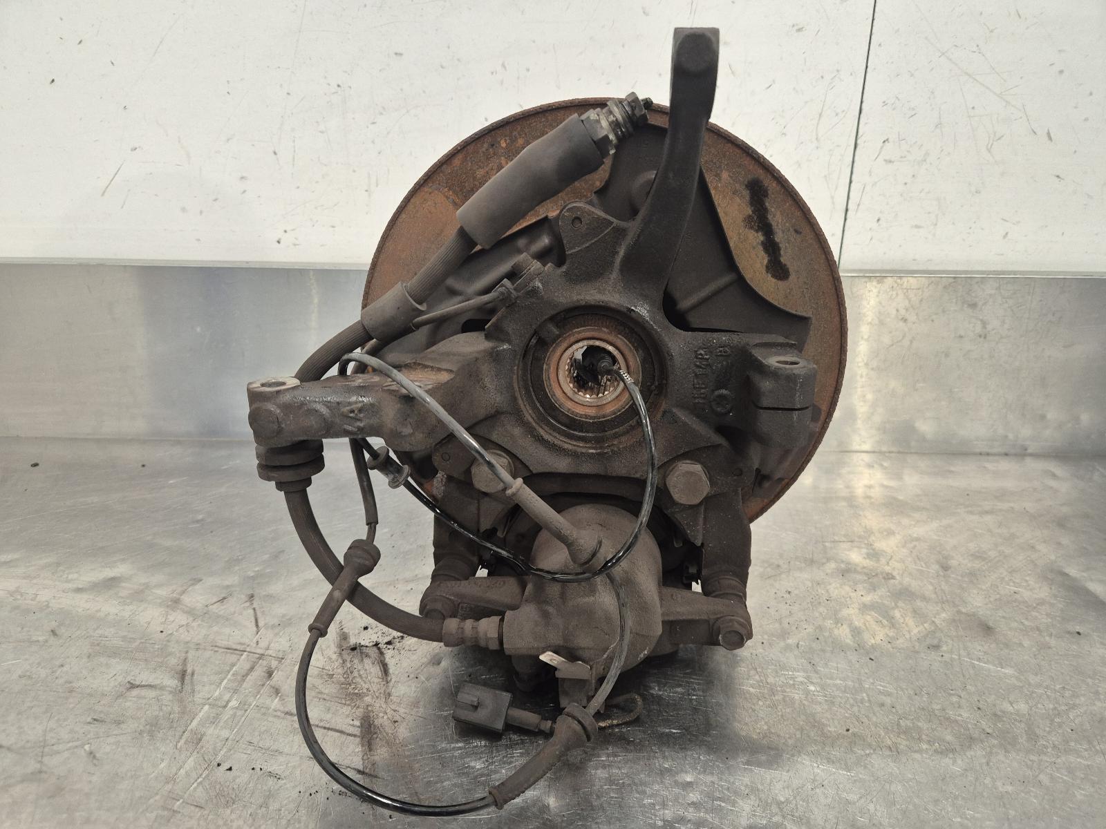 View Auto part Right Front Hub Assembly Hyundai I30 2019