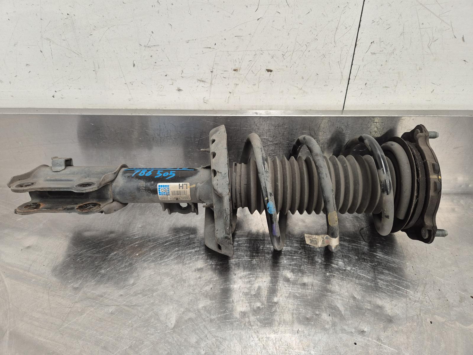 View Auto part Left Front Strut Hyundai I30 2019