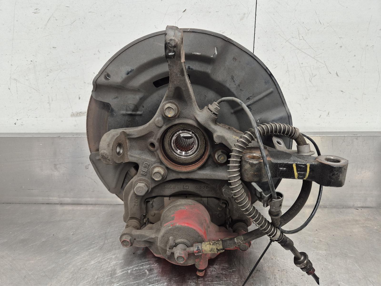 2019 Hyundai I30 Left Front Hub Assembly View Auto part Left Front Hub Assembly Hyundai I30 2019