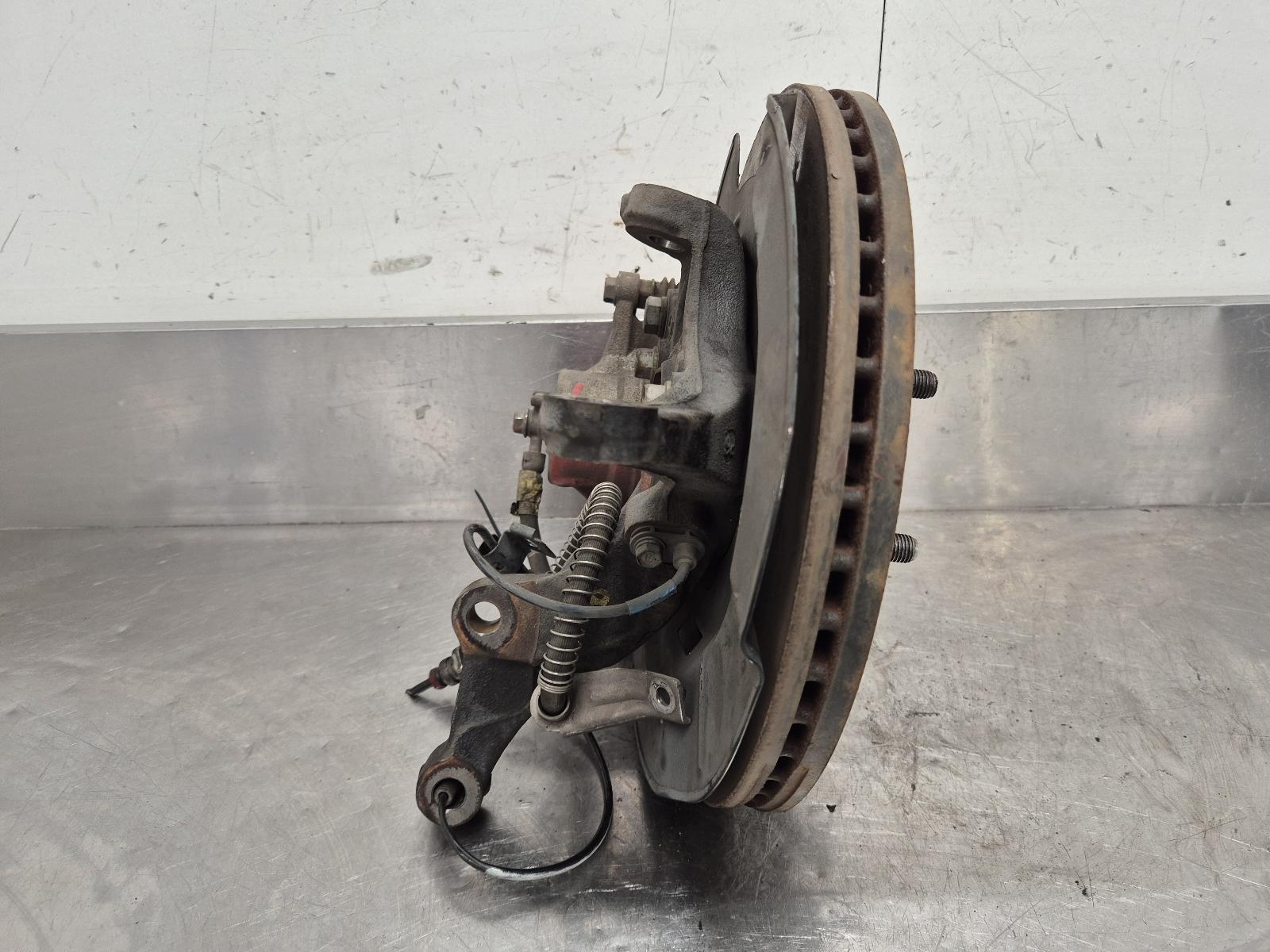 2019 Hyundai I30 Left Front Hub Assembly View Auto part Left Front Hub Assembly Hyundai I30 2019