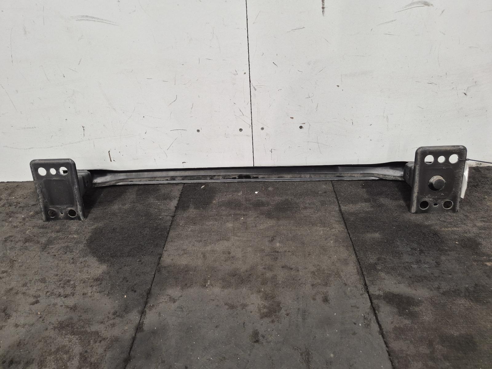 View Auto part F/Bar Reinforc/Brack Fiat 500 2015