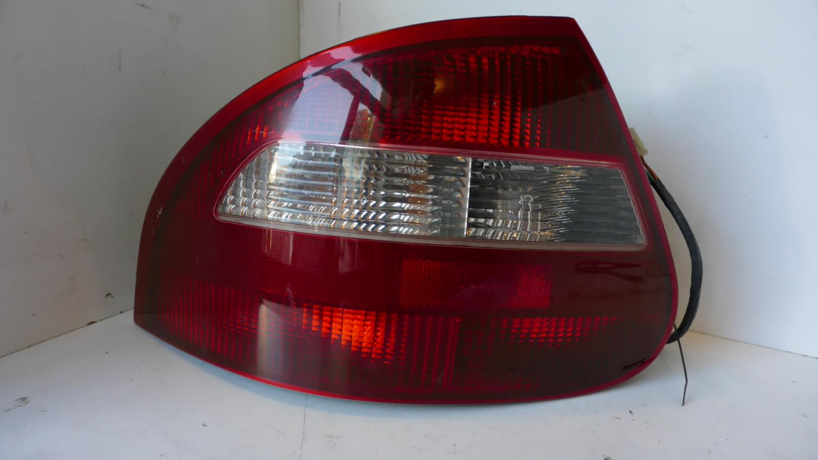 1998 Kia Credos Left Taillight View Auto part Left Taillight Kia Credos 1998