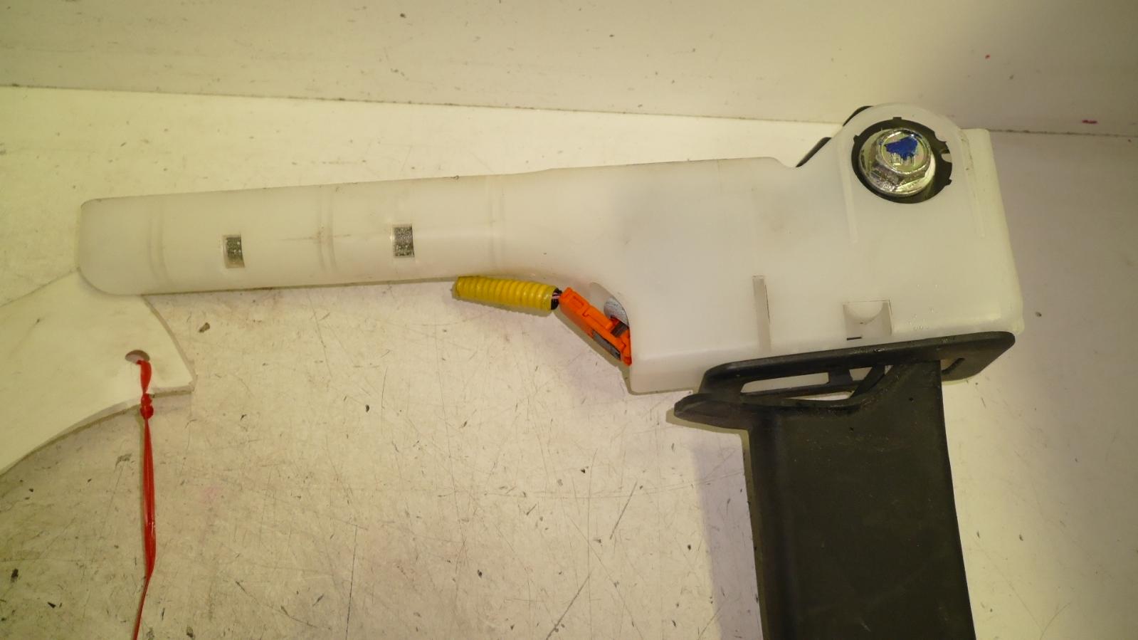 2013 Proton Preve Seatbelt/Stalk View Auto part Seatbelt/Stalk Proton Preve 2013