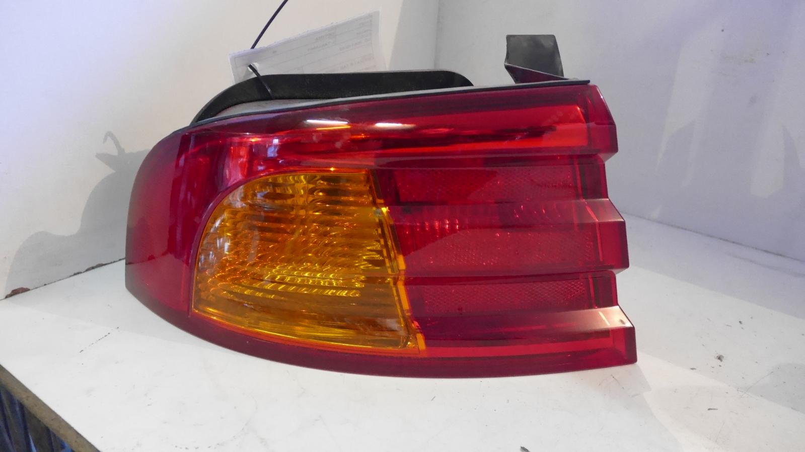 View Auto part Left Taillight Kia Optima 2001