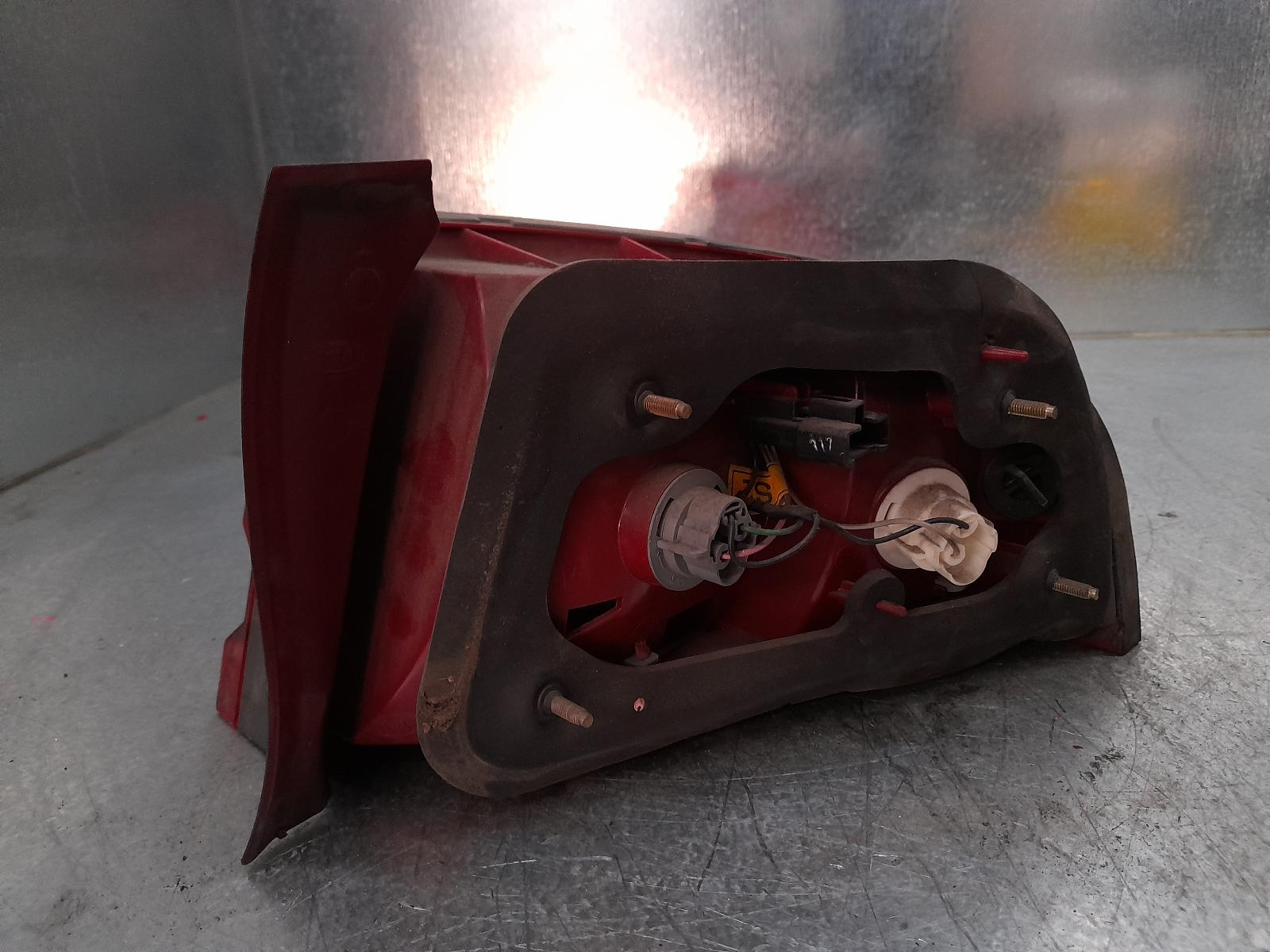 View Auto part Left Taillight Kia Optima 2001
