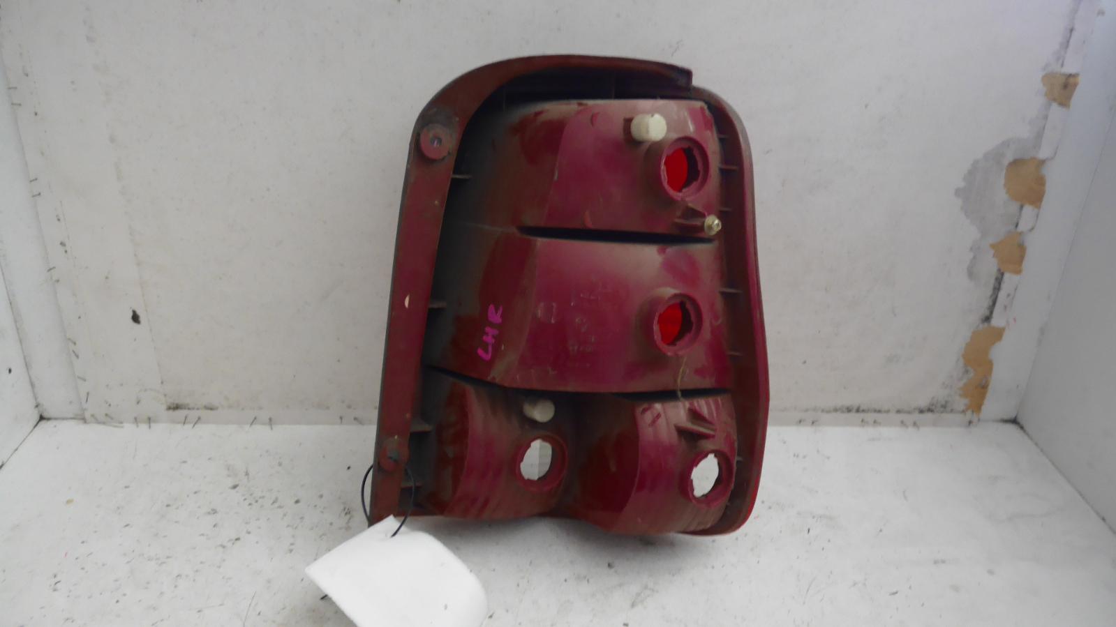 View Auto part Left Taillight Kia Carnival/grand Carnival 2003