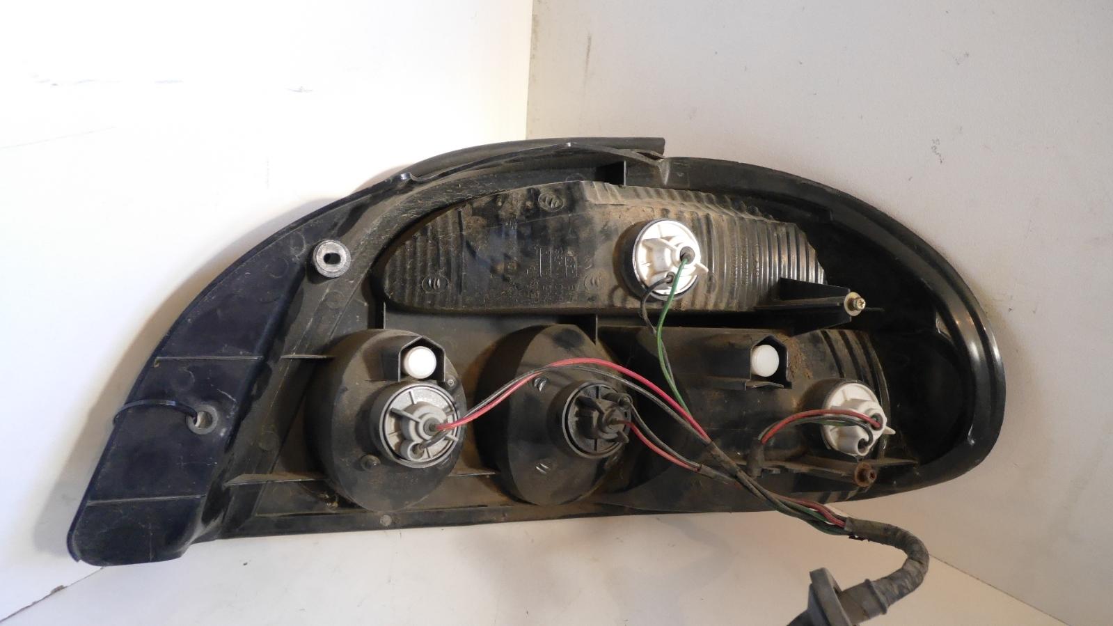 1999 Kia Mentor Left Taillight View Auto part Left Taillight Kia Mentor 1999