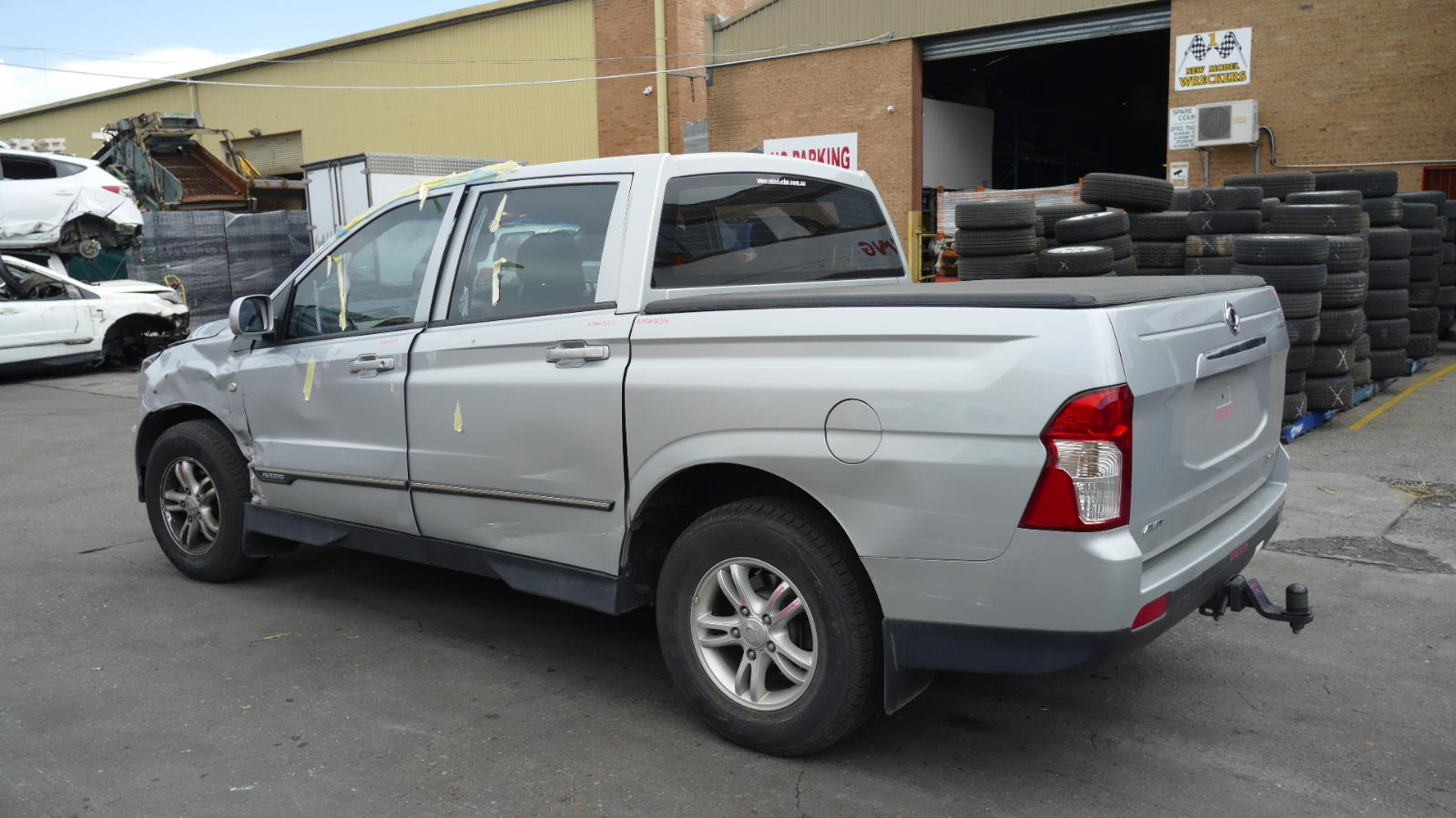 View Auto part Transfer Case Ssangyong Actyon 2014