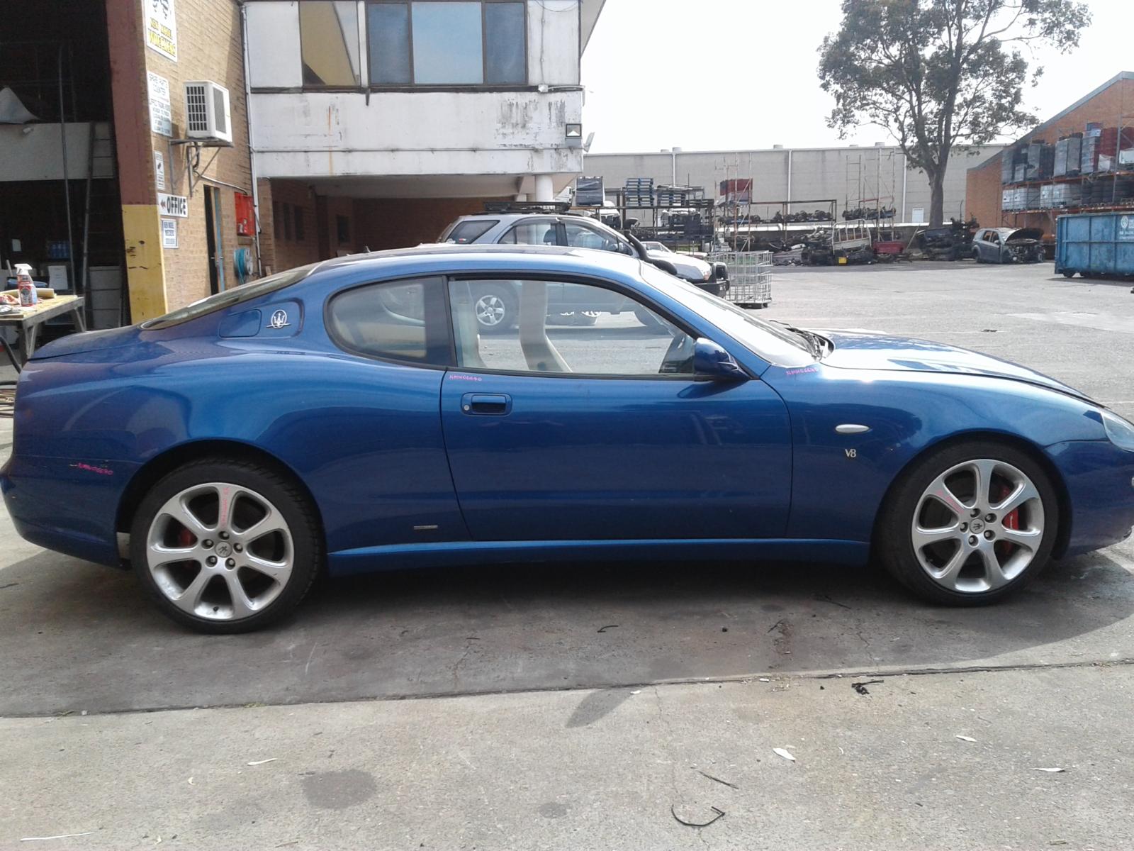 View Auto part Misc Switch/Relay Maserati 4200gt 2004